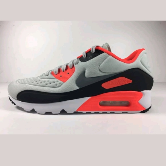 Nike Air Max 90 Ultra 2.0 SE (Size 13) - Picture 4 of 8